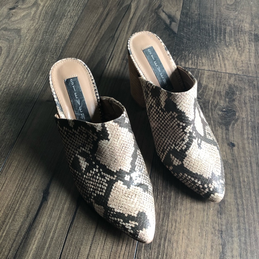 Steven Nellie Block Heel Python Snakeskin Mules 6 - image 1
